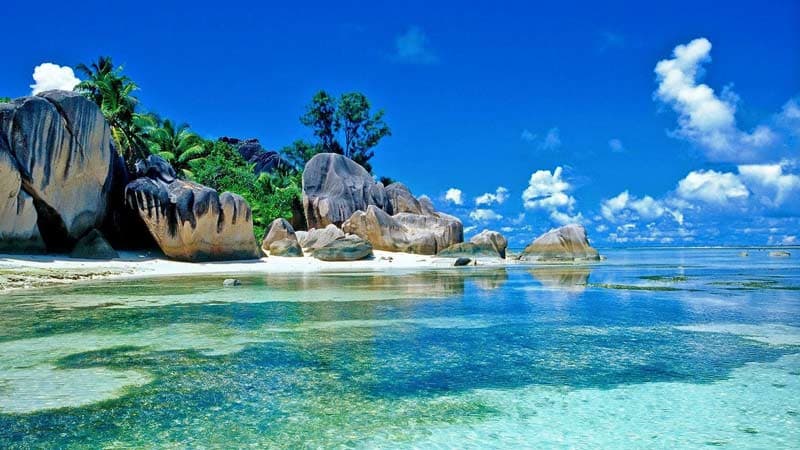 تور لوکس جزیره قشم